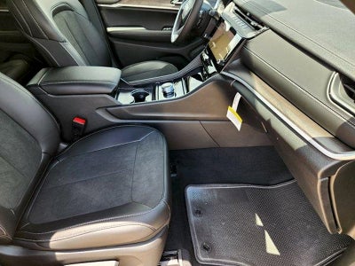 2026 Jeep Grand Cherokee GRAND CHEROKEE LAREDO ALTITUDE 4X2