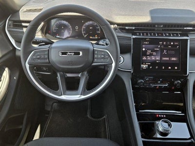 2026 Jeep Grand Cherokee GRAND CHEROKEE LAREDO X 4X4