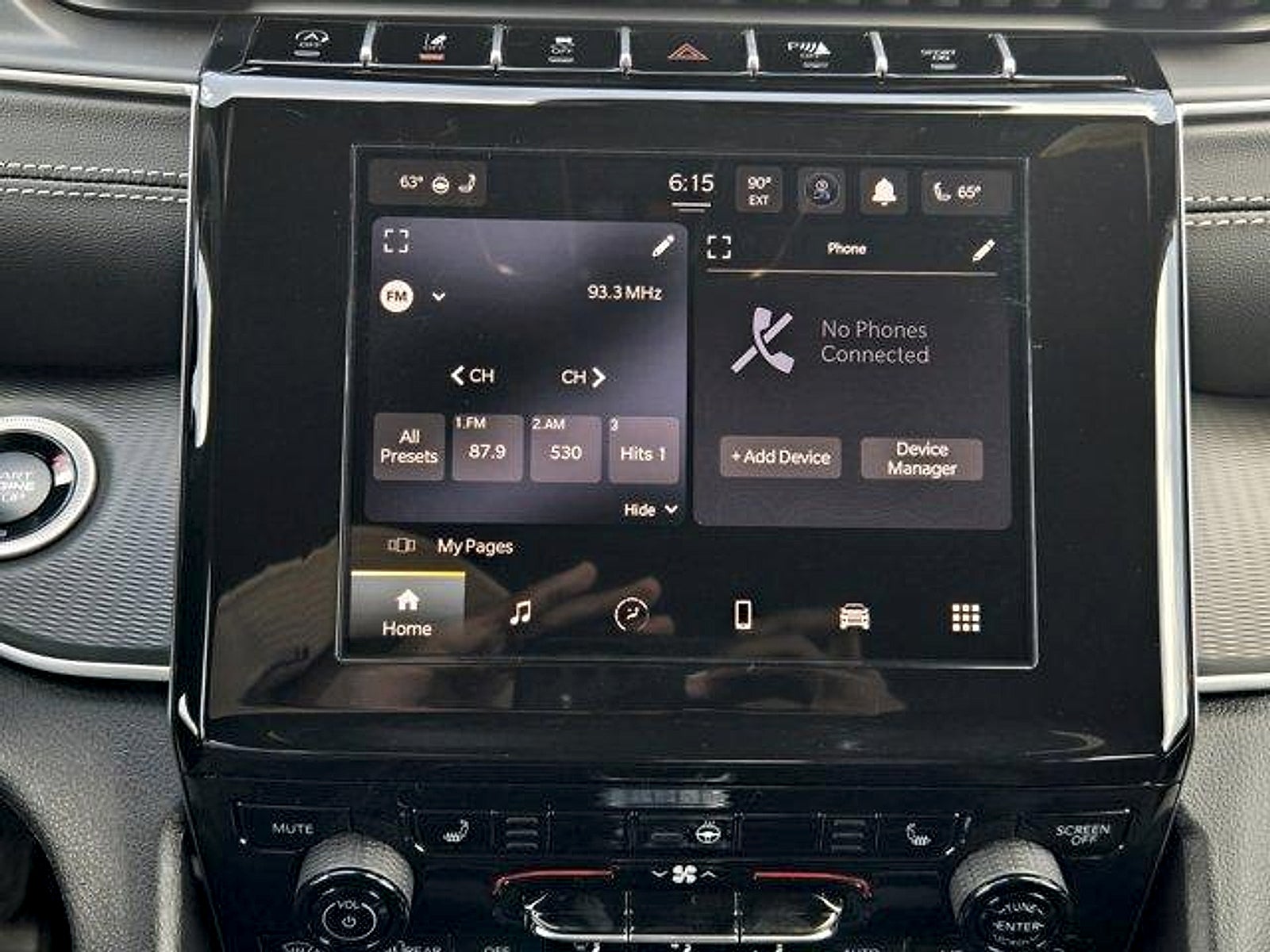 2026 Jeep Grand Cherokee GRAND CHEROKEE LAREDO X 4X4