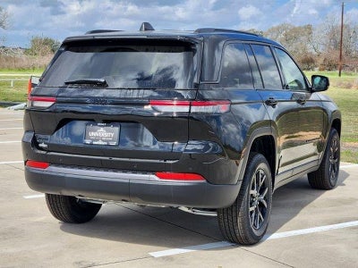 2026 Jeep Grand Cherokee GRAND CHEROKEE LAREDO ALTITUDE 4X4