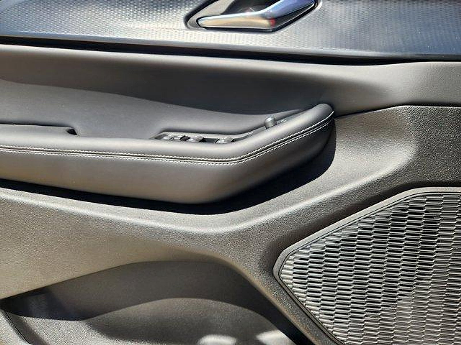 2026 Jeep Grand Cherokee GRAND CHEROKEE L LAREDO X 4X2