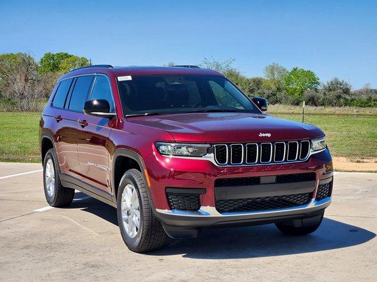 2026 Jeep Grand Cherokee GRAND CHEROKEE L LAREDO X 4X2