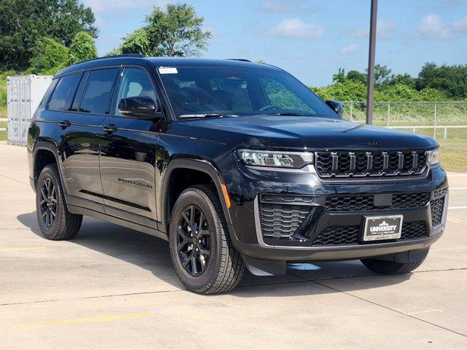2026 Jeep Grand Cherokee GRAND CHEROKEE L LAREDO ALTITUDE 4X2