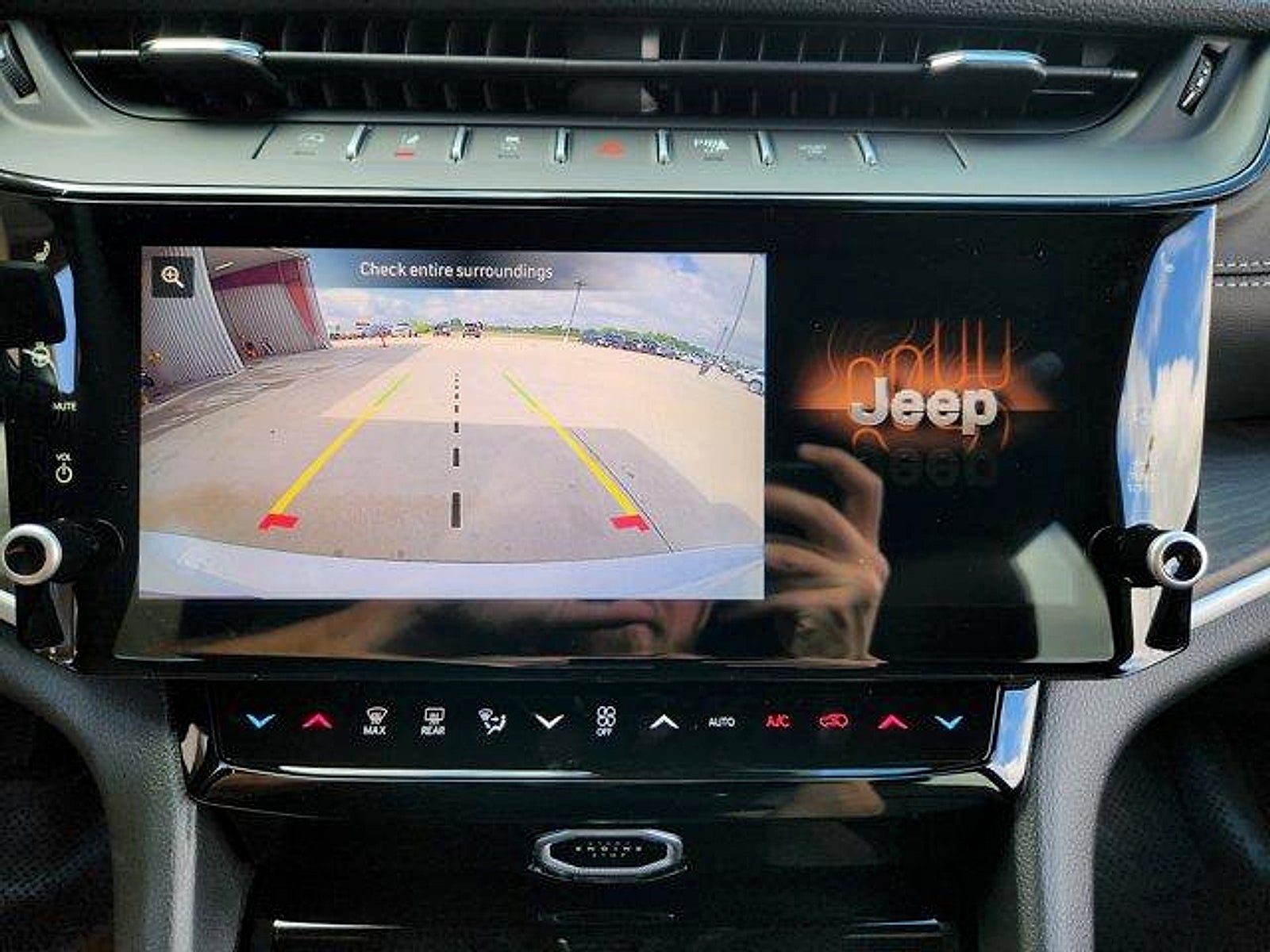2026 Jeep Grand Cherokee GRAND CHEROKEE L LIMITED 4X2