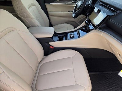 2026 Jeep Grand Cherokee GRAND CHEROKEE L LIMITED 4X2