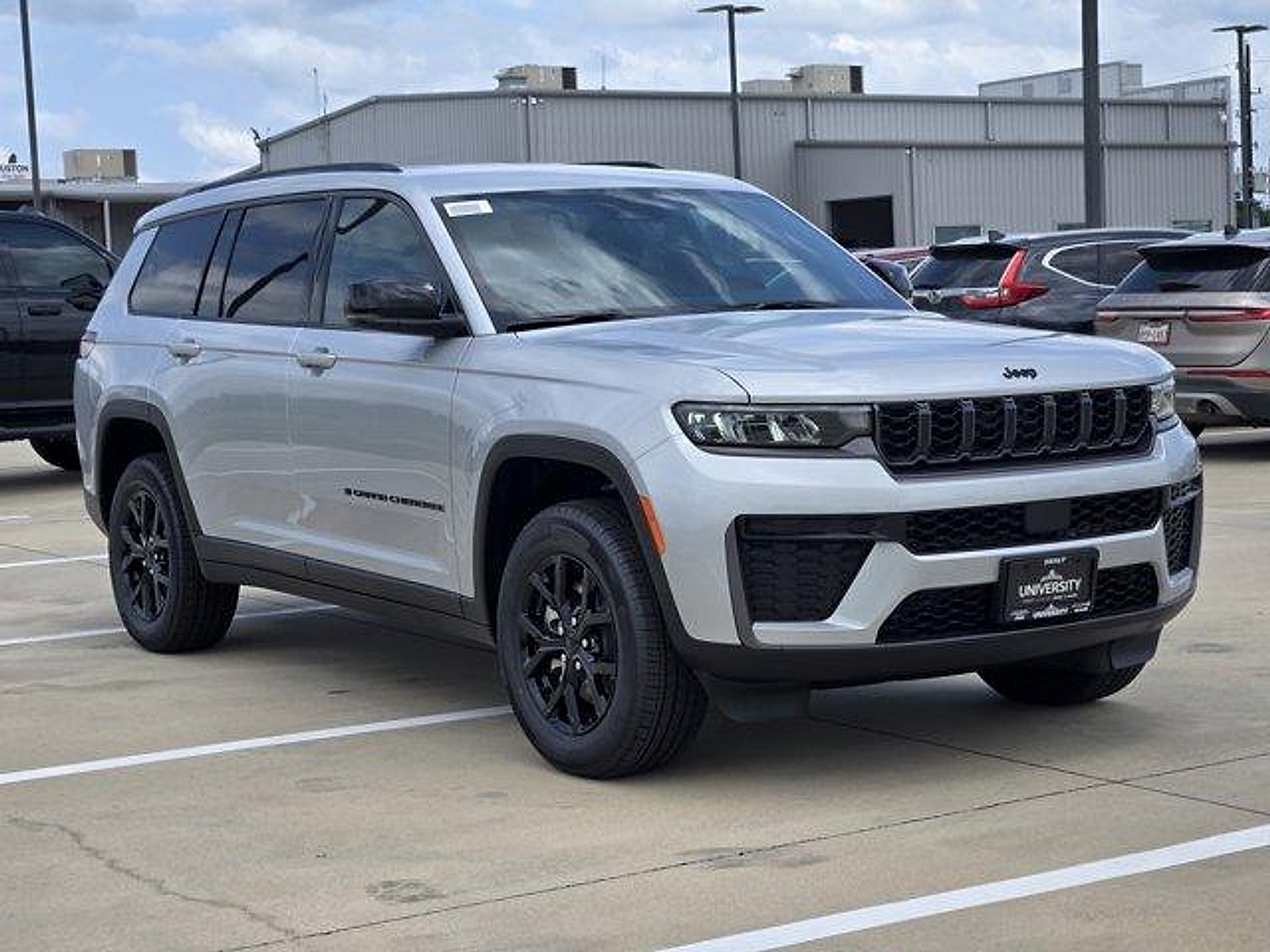 2026 Jeep Grand Cherokee GRAND CHEROKEE L LAREDO ALTITUDE 4X4