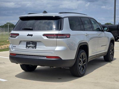 2026 Jeep Grand Cherokee GRAND CHEROKEE L LAREDO ALTITUDE 4X4