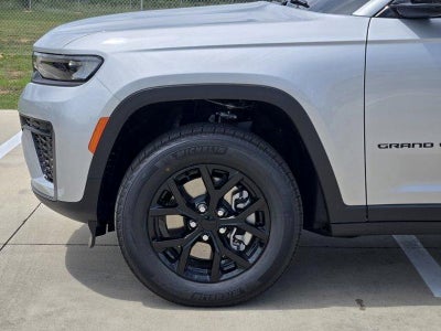2026 Jeep Grand Cherokee GRAND CHEROKEE L LAREDO ALTITUDE 4X4