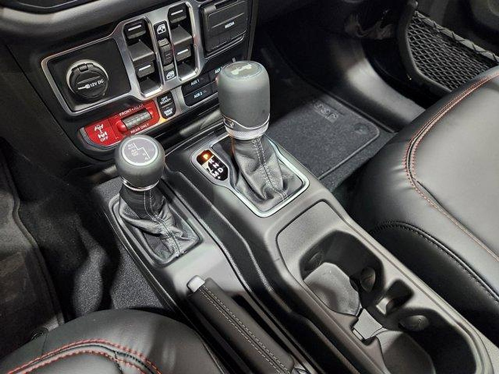 2026 Jeep Wrangler WRANGLER 4-DOOR MOAB 392