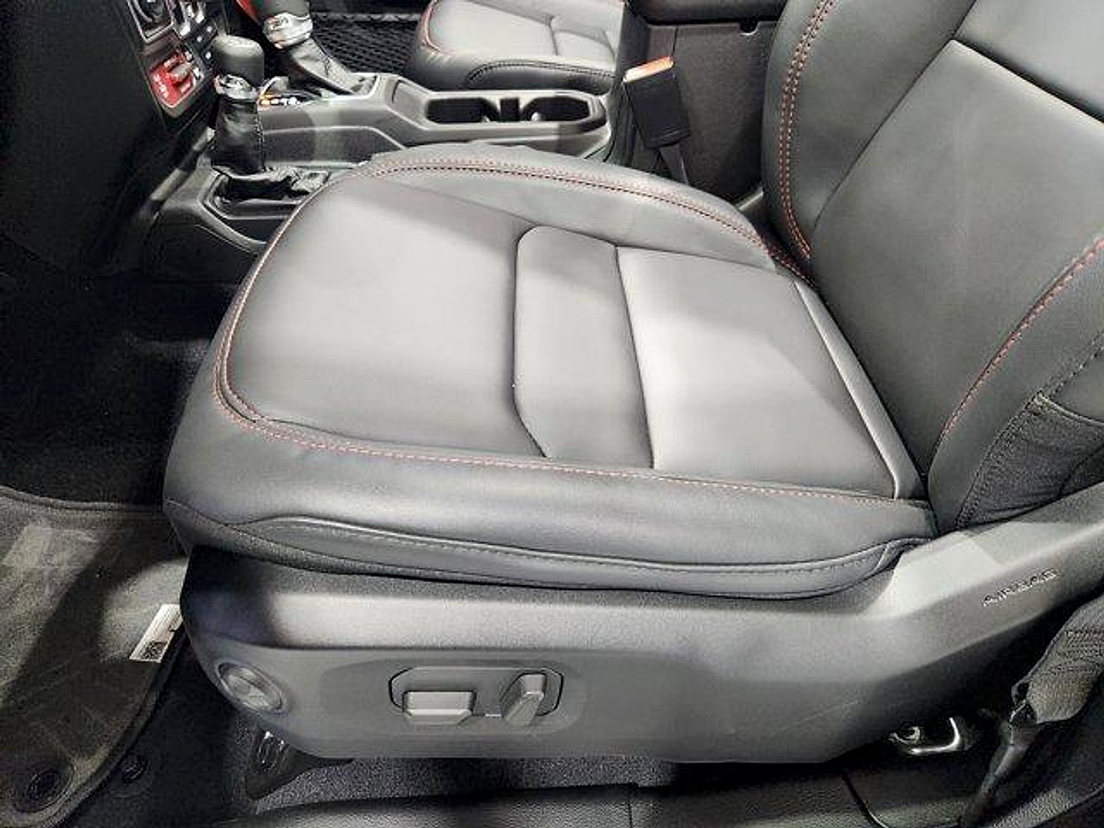 2026 Jeep Wrangler WRANGLER 4-DOOR MOAB 392