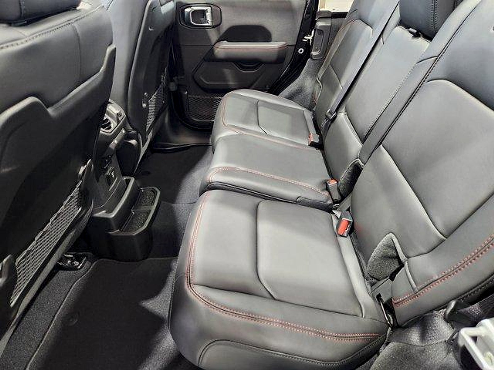 2026 Jeep Wrangler WRANGLER 4-DOOR MOAB 392