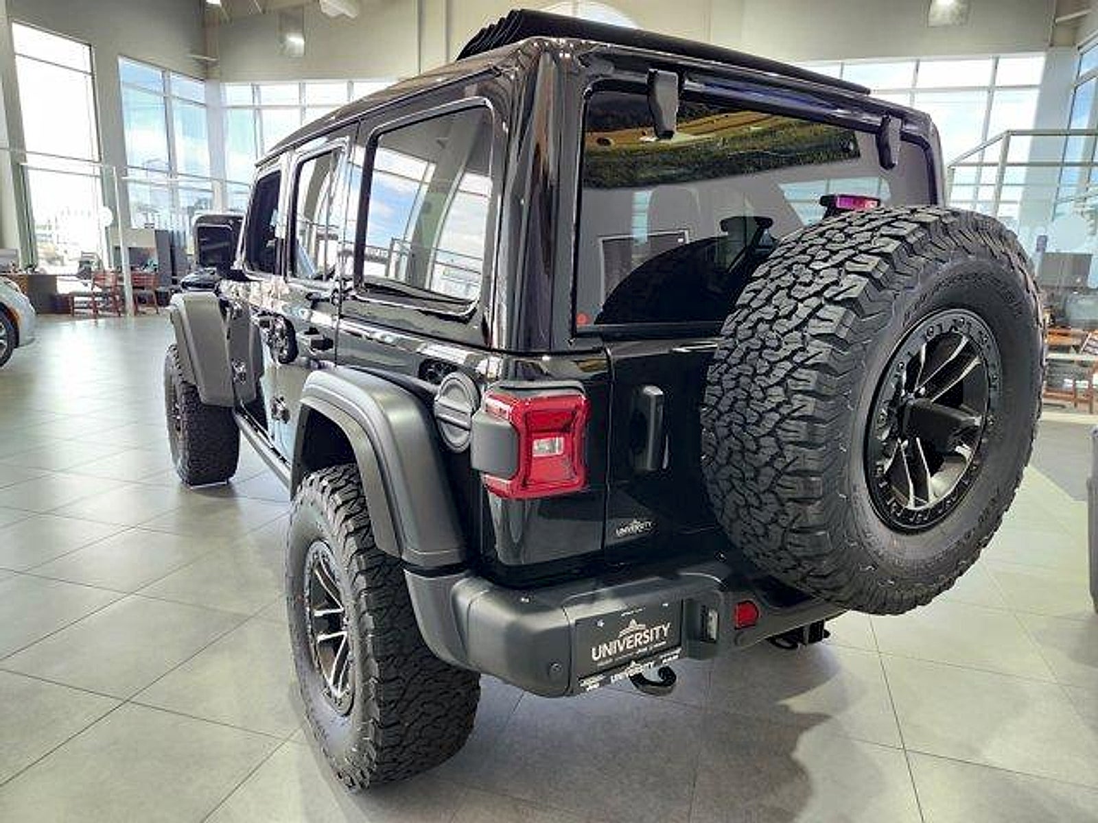 2026 Jeep Wrangler WRANGLER 4-DOOR MOAB 392