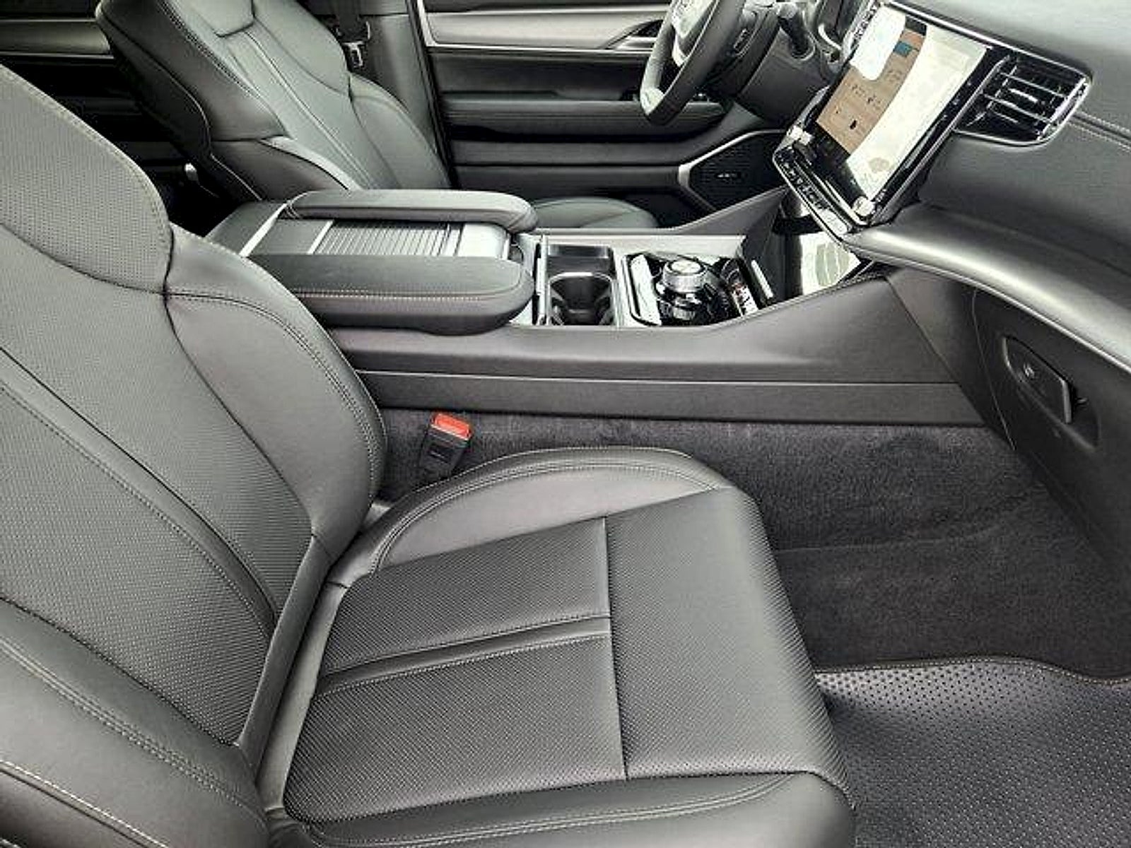 2026 Jeep Grand Wagoneer GRAND WAGONEER L 4X2