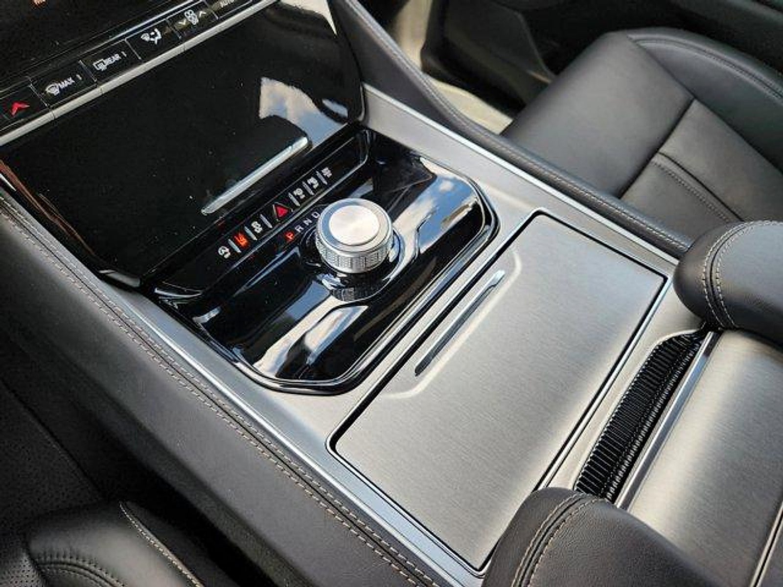 2026 Jeep Grand Wagoneer GRAND WAGONEER 4X2