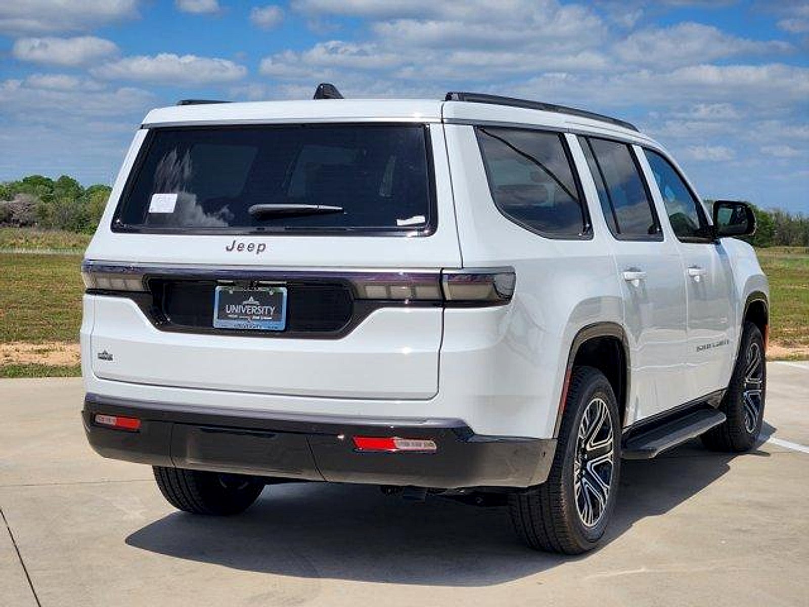 2026 Jeep Grand Wagoneer GRAND WAGONEER 4X2