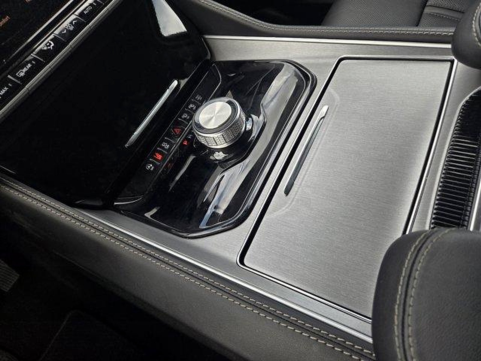 2026 Jeep Grand Wagoneer GRAND WAGONEER 4X2