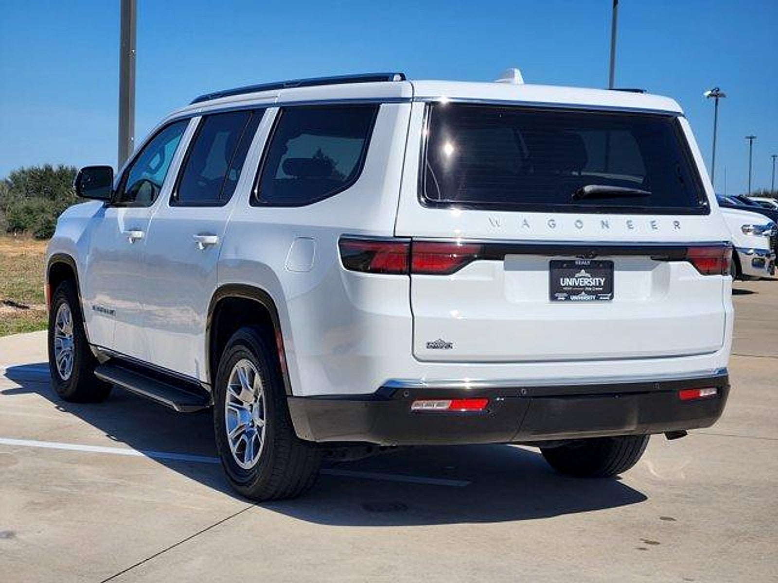 2023 Jeep Wagoneer Series I 4x2