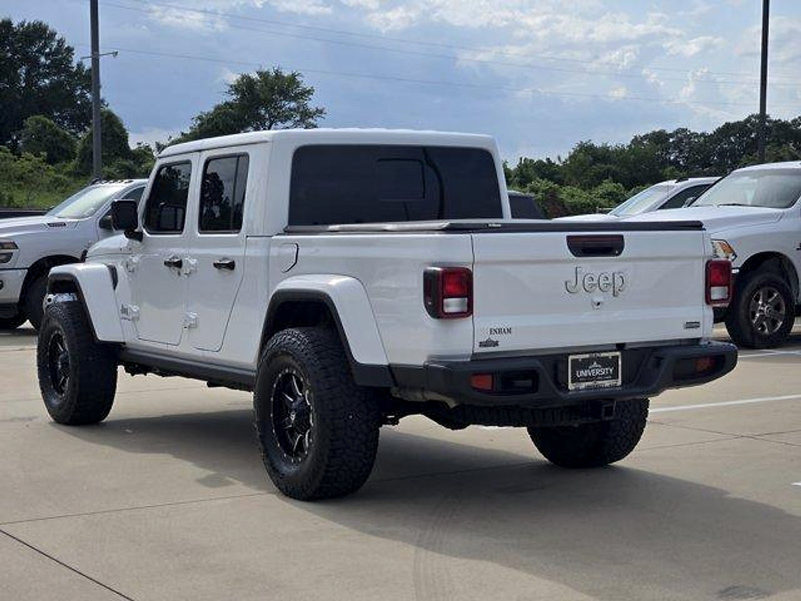 2023 Jeep Gladiator Overland 4x4