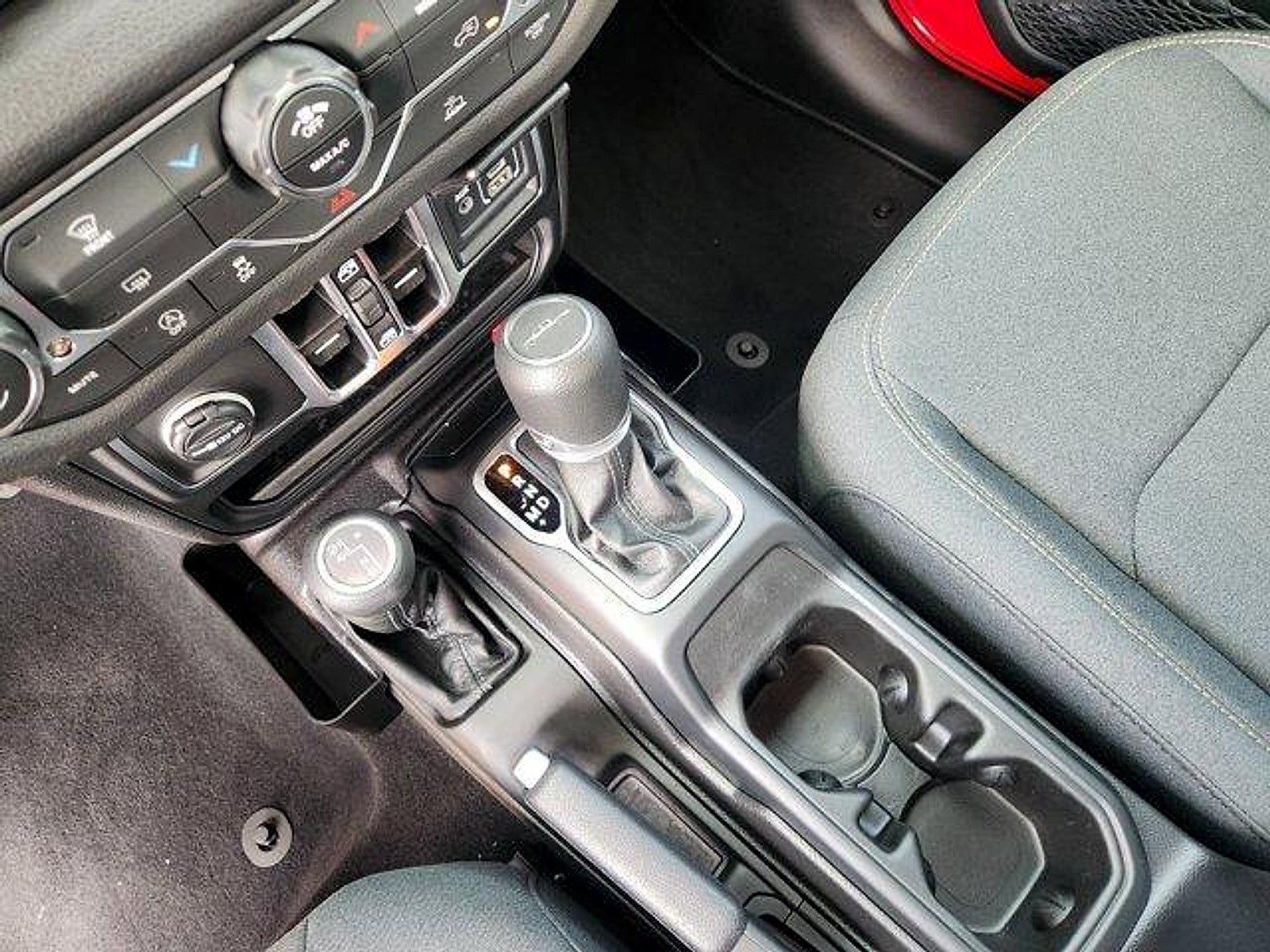2025 Jeep Gladiator Sport S