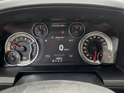 2018 RAM 1500 Laramie Crew Cab 4x4 5'7' Box