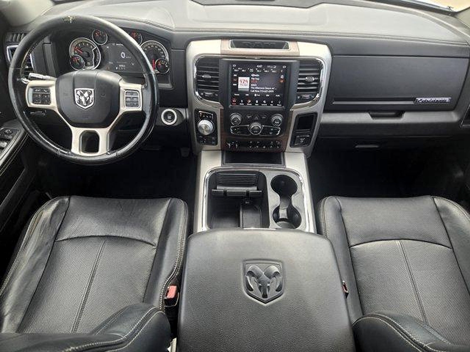 2018 RAM 1500 Laramie Crew Cab 4x4 5'7' Box