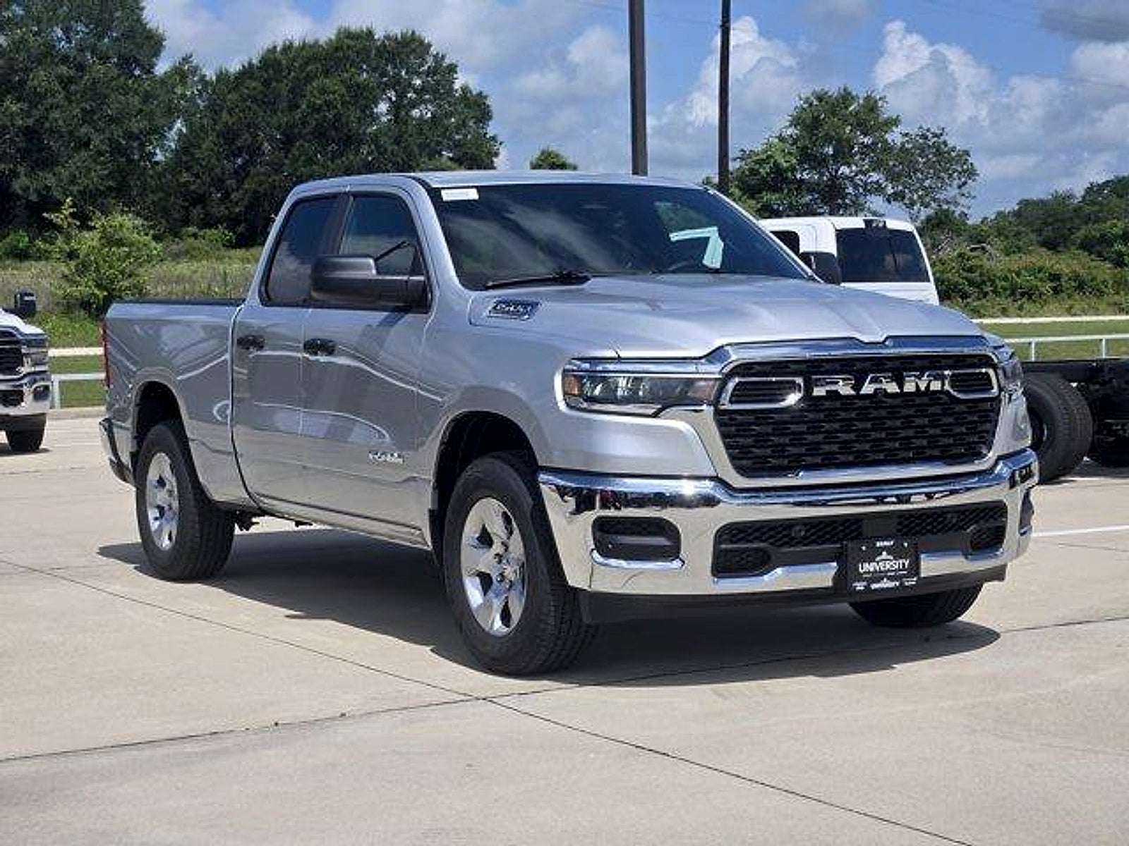 2026 RAM Ram 1500 RAM 1500 TRADESMAN QUAD CAB 4X2 6'4' BOX