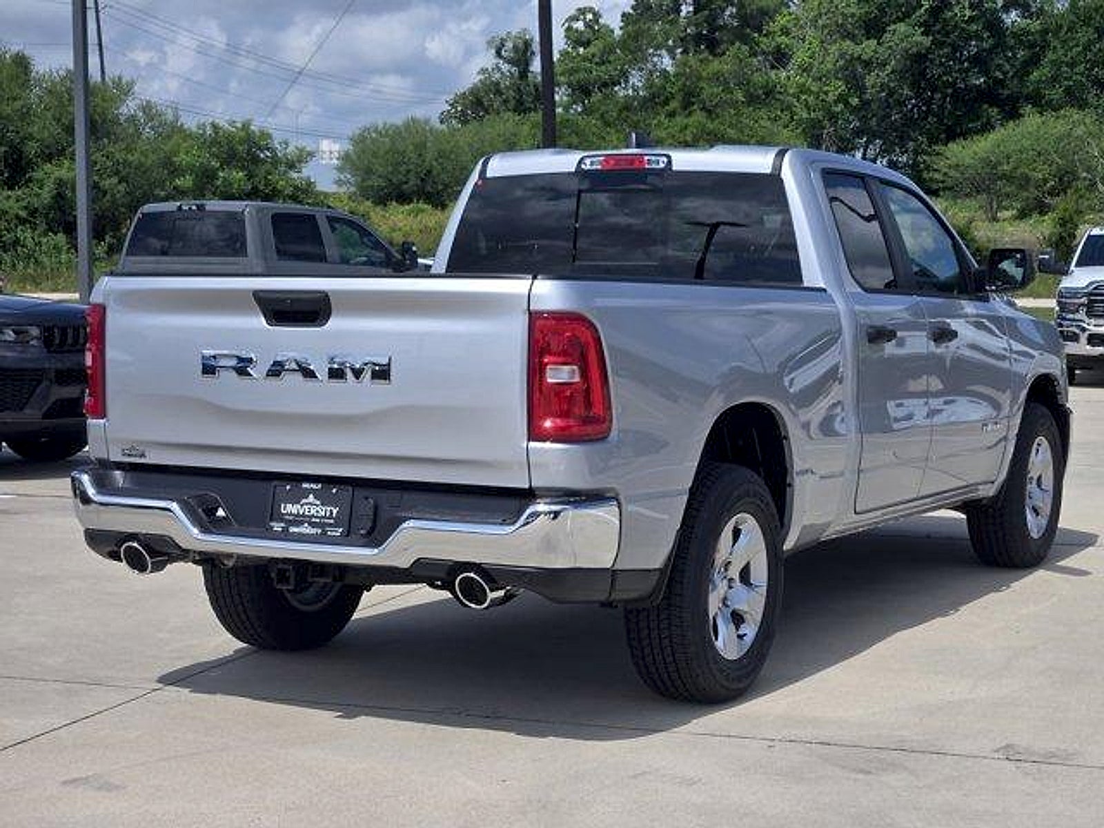 2026 RAM Ram 1500 RAM 1500 TRADESMAN QUAD CAB 4X2 6'4' BOX