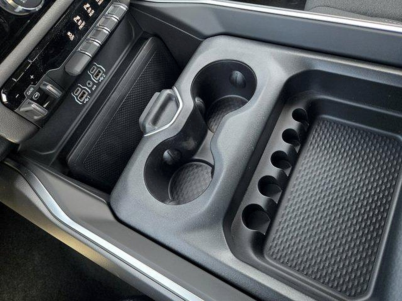 2026 RAM Ram 1500 RAM 1500 LONE STAR CREW CAB 4X2 5'7' BOX