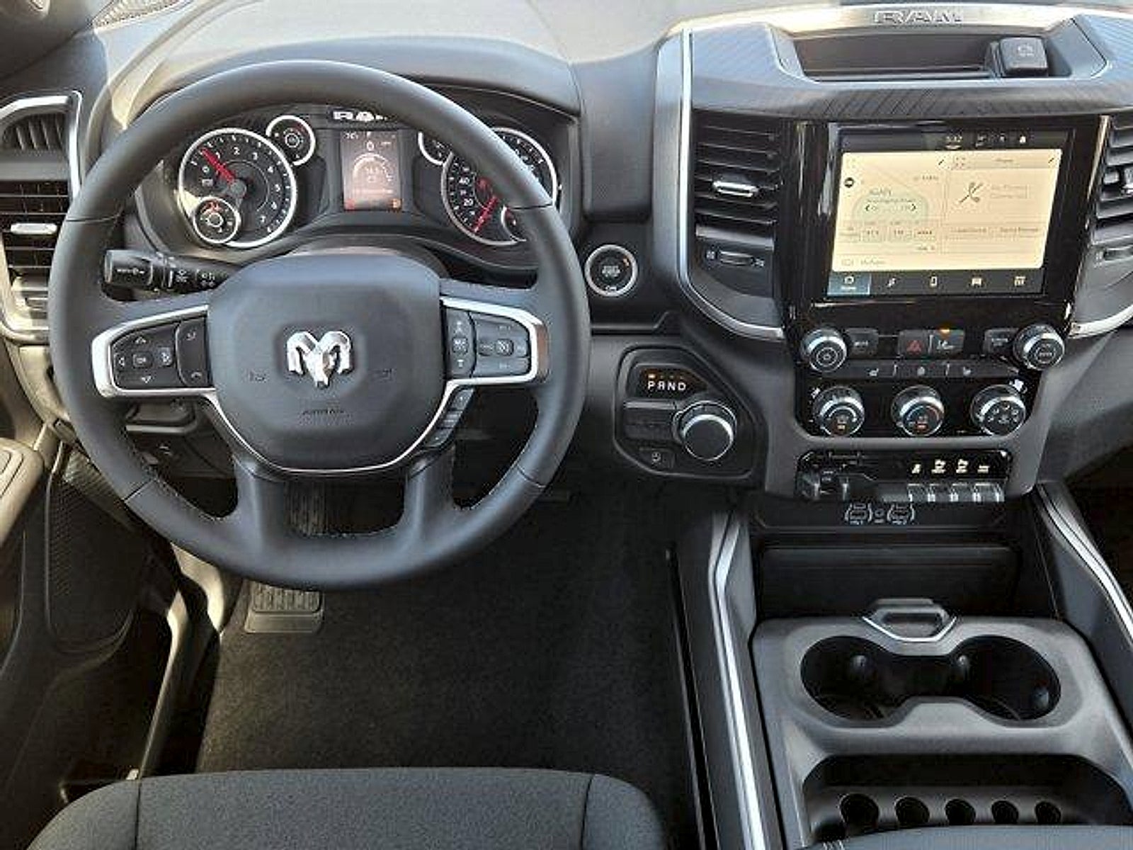 2026 RAM Ram 1500 RAM 1500 LONE STAR CREW CAB 4X2 5'7' BOX
