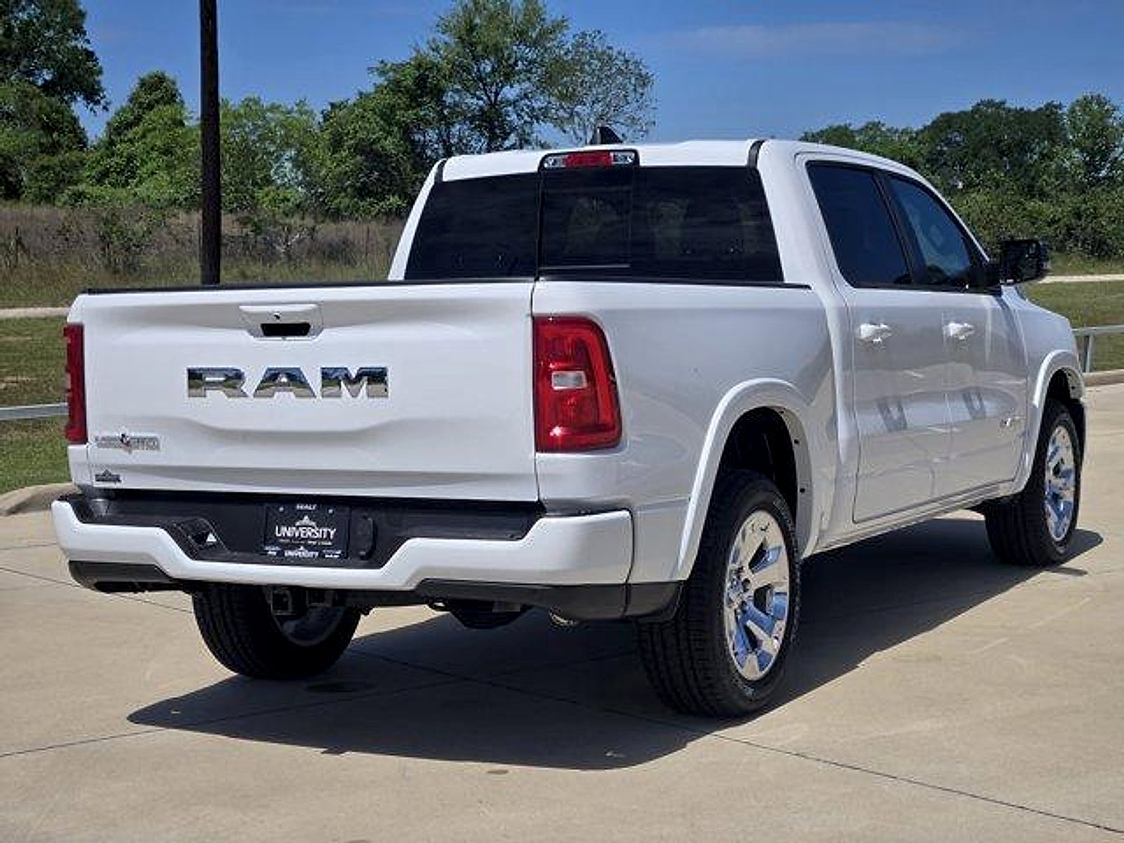 2026 RAM Ram 1500 RAM 1500 LONE STAR CREW CAB 4X2 5'7' BOX