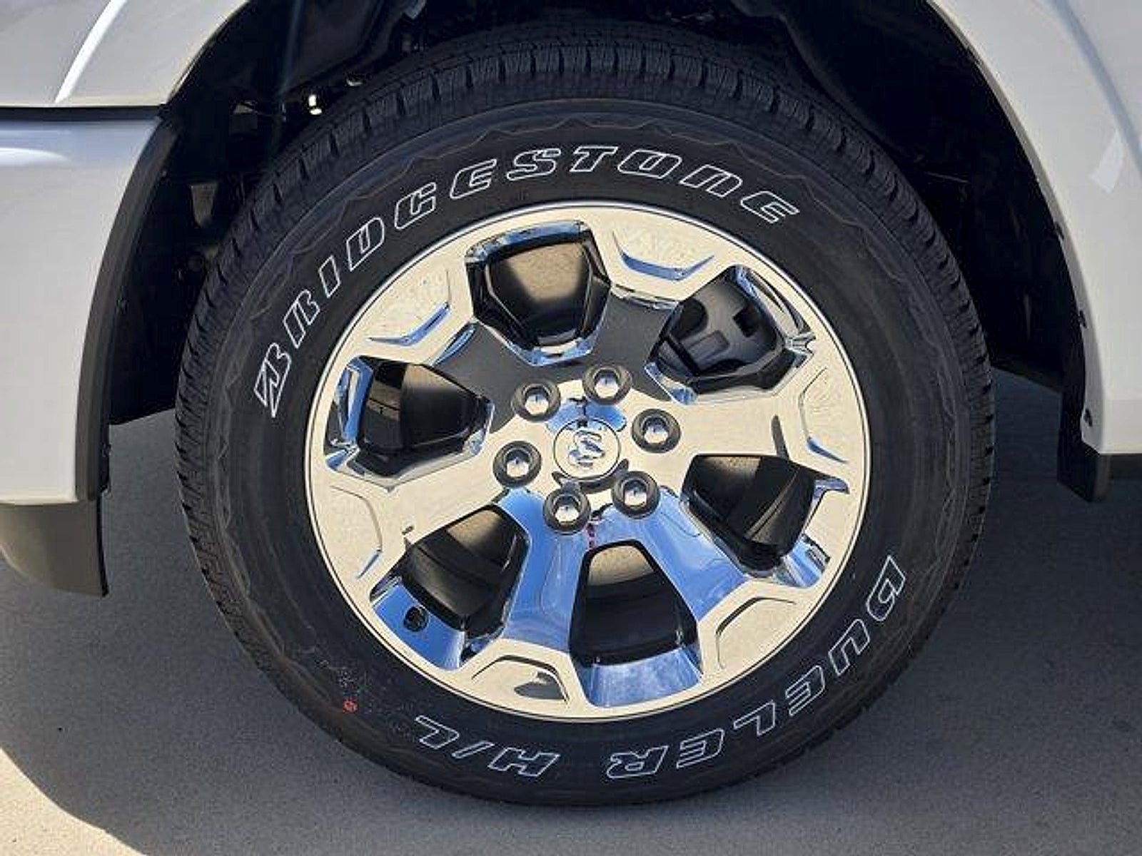 2026 RAM Ram 1500 RAM 1500 LONE STAR CREW CAB 4X2 5'7' BOX
