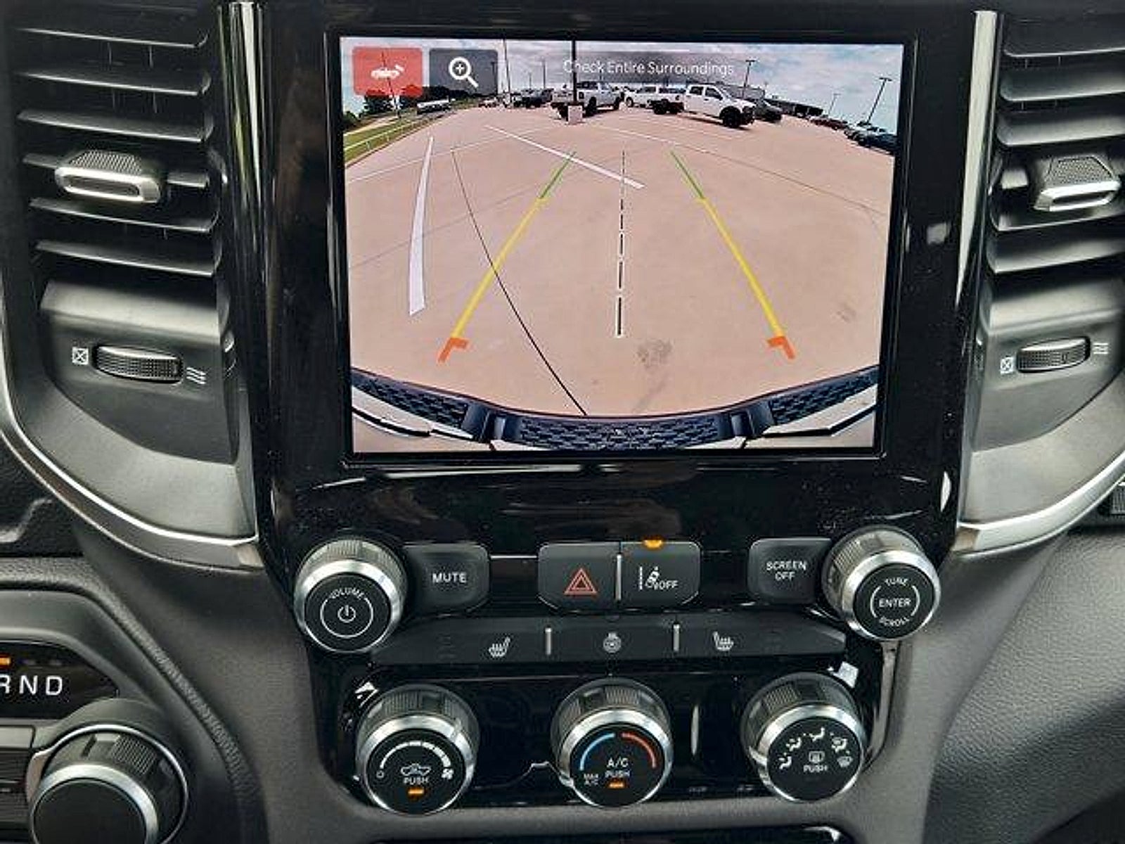 2026 RAM Ram 1500 RAM 1500 LONE STAR CREW CAB 4X2 5'7' BOX