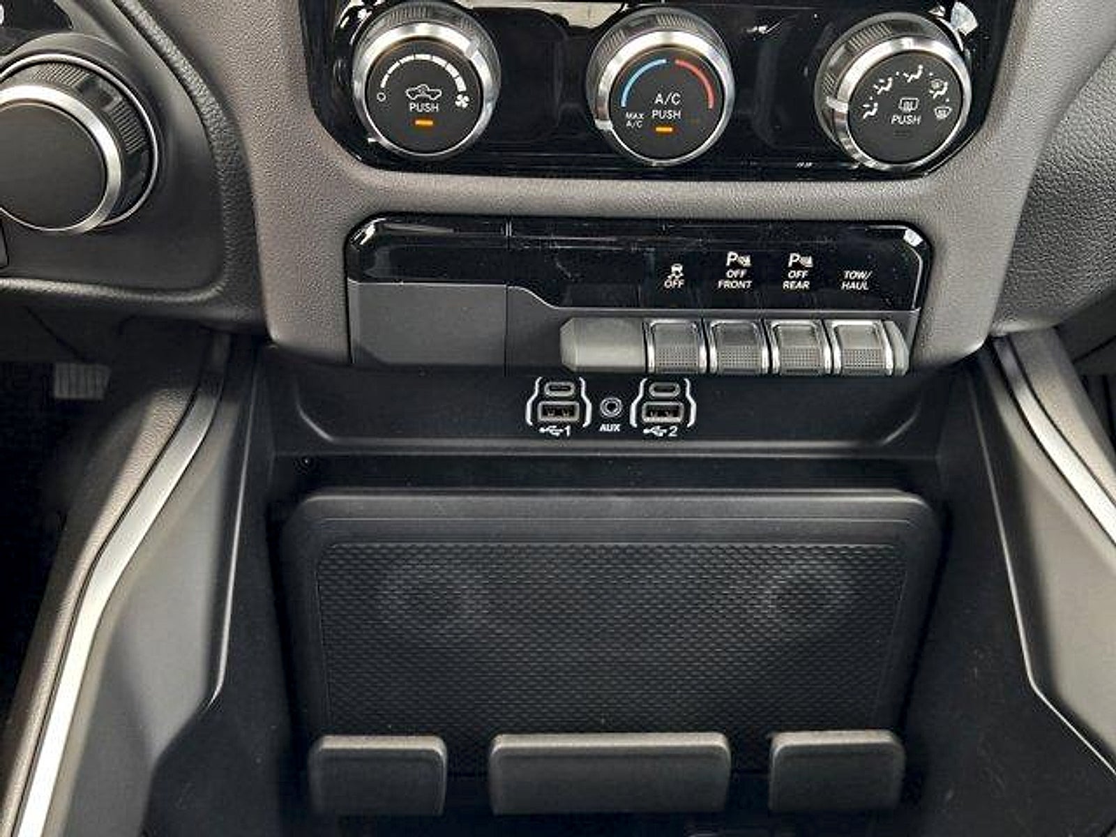 2026 RAM Ram 1500 RAM 1500 LONE STAR CREW CAB 4X2 5'7' BOX