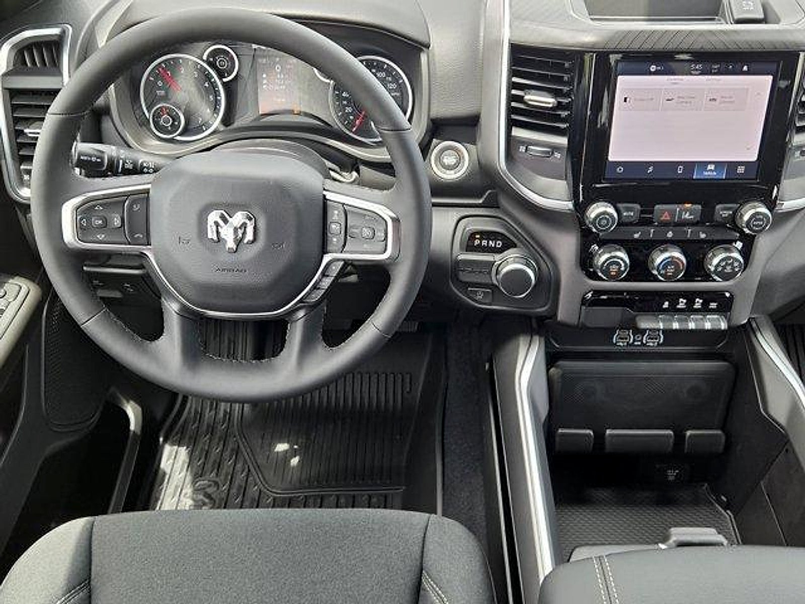 2026 RAM Ram 1500 RAM 1500 LONE STAR CREW CAB 4X2 5'7' BOX