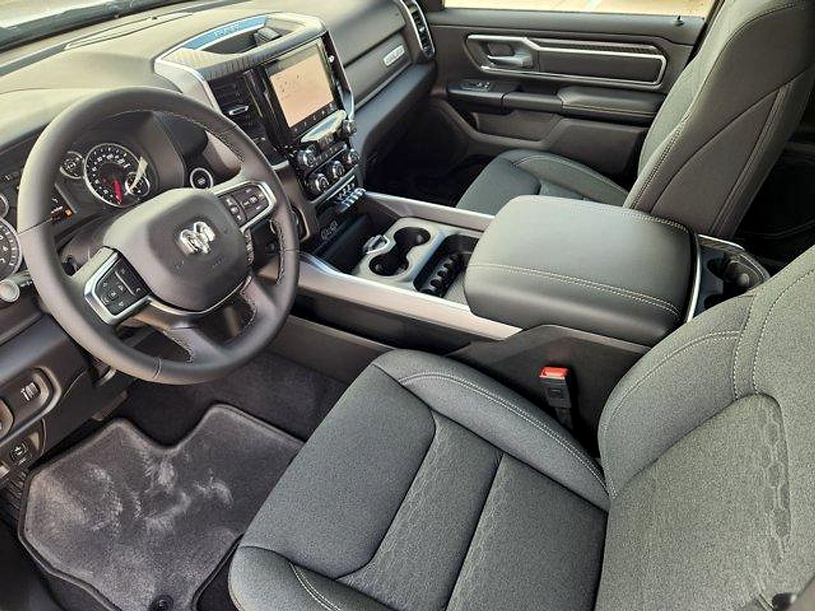 2026 RAM Ram 1500 RAM 1500 LONE STAR CREW CAB 4X2 5'7' BOX