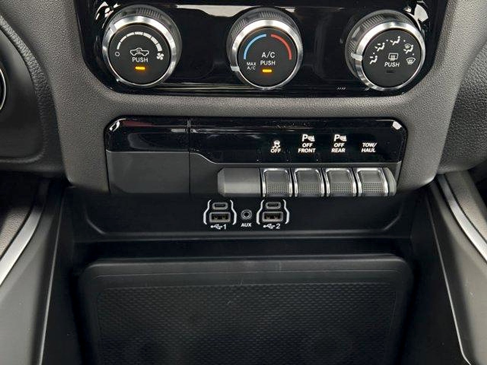 2026 RAM Ram 1500 RAM 1500 LONE STAR CREW CAB 4X2 5'7' BOX