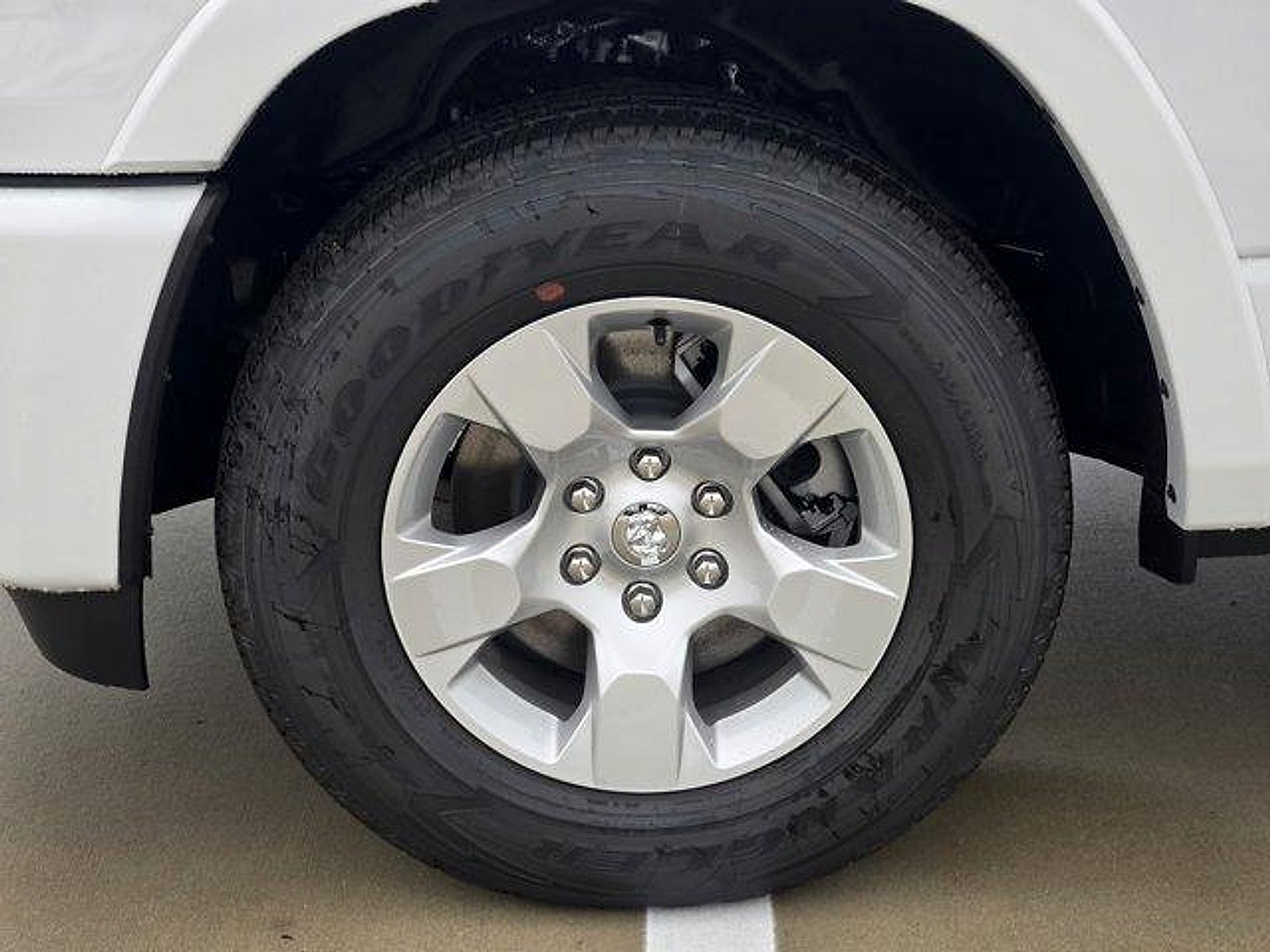 2026 RAM Ram 1500 RAM 1500 LONE STAR CREW CAB 4X2 5'7' BOX
