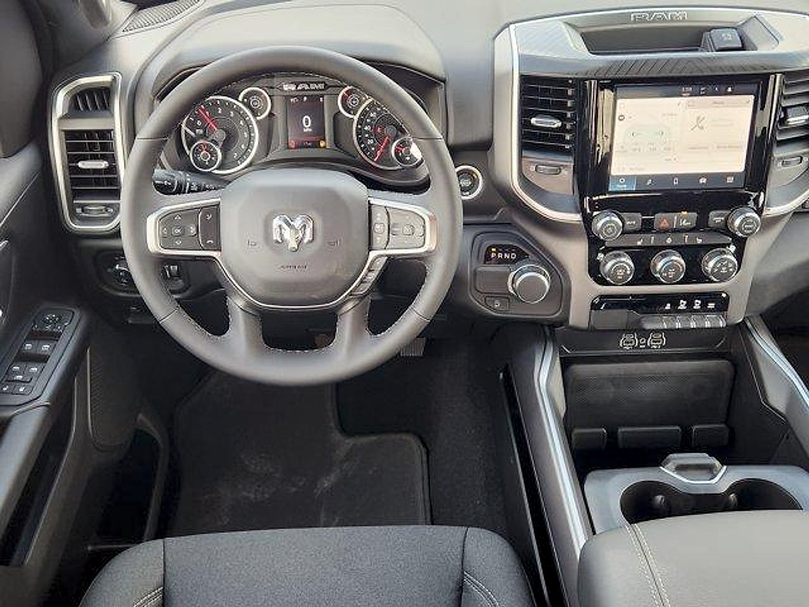 2026 RAM Ram 1500 RAM 1500 LONE STAR CREW CAB 4X2 5'7' BOX