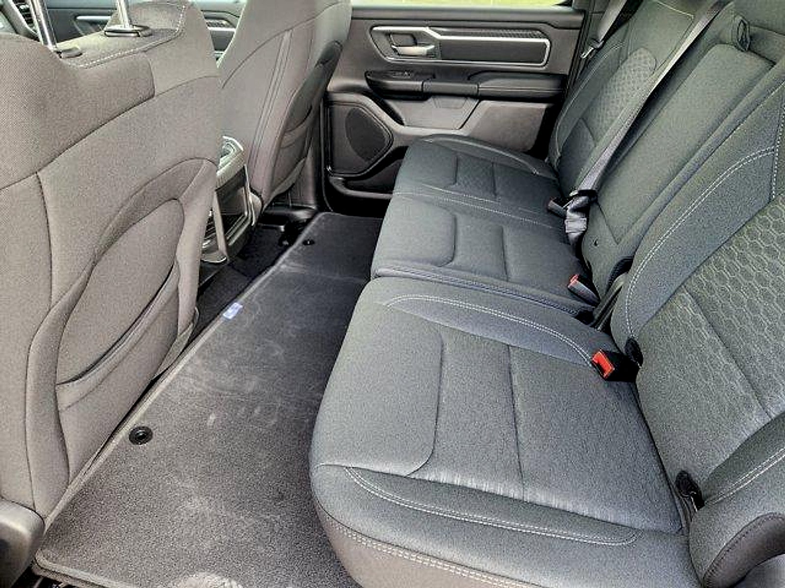 2026 RAM Ram 1500 RAM 1500 LONE STAR CREW CAB 4X2 5'7' BOX