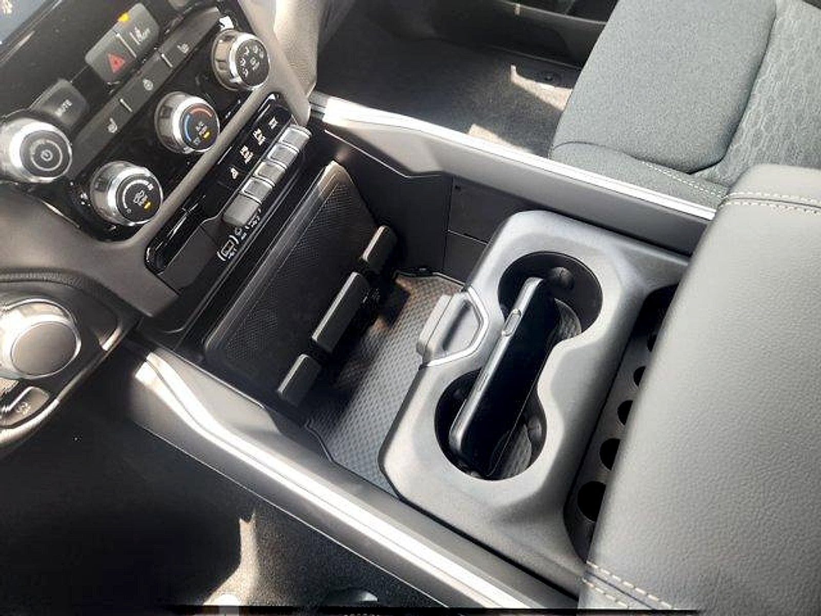 2026 RAM Ram 1500 RAM 1500 LONE STAR CREW CAB 4X2 5'7' BOX