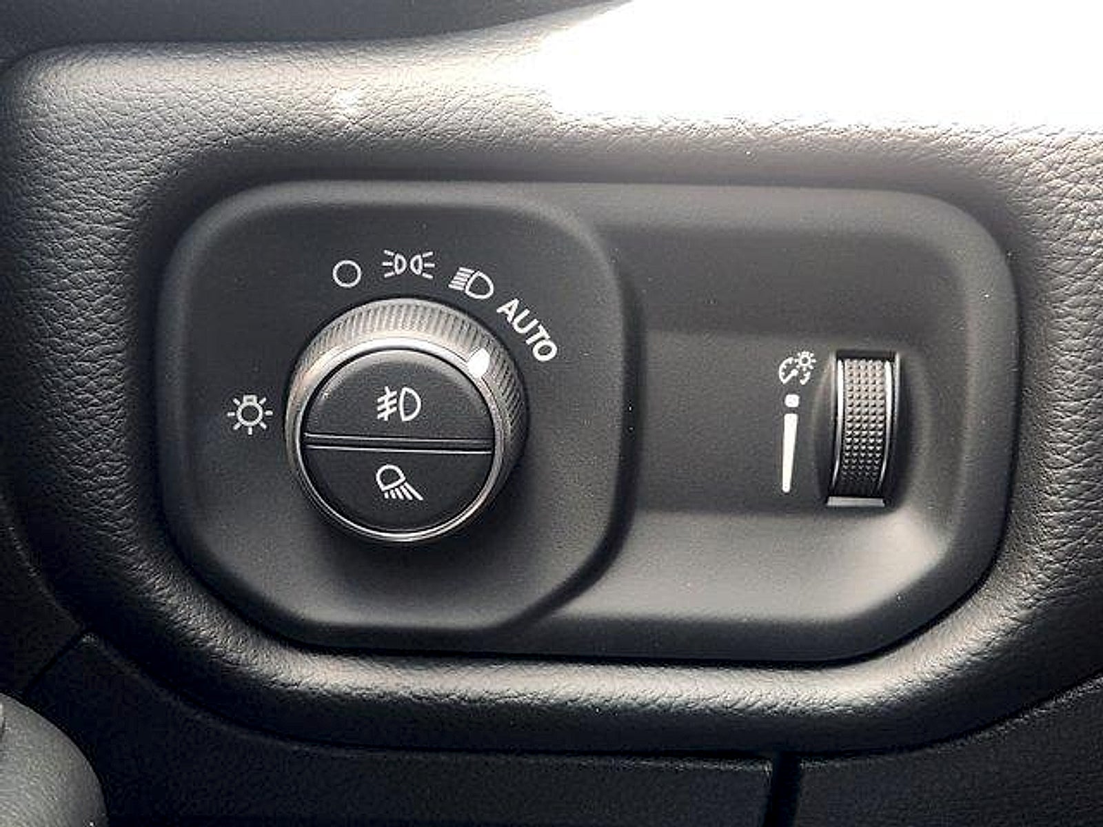 2026 RAM Ram 1500 RAM 1500 LONE STAR CREW CAB 4X2 5'7' BOX