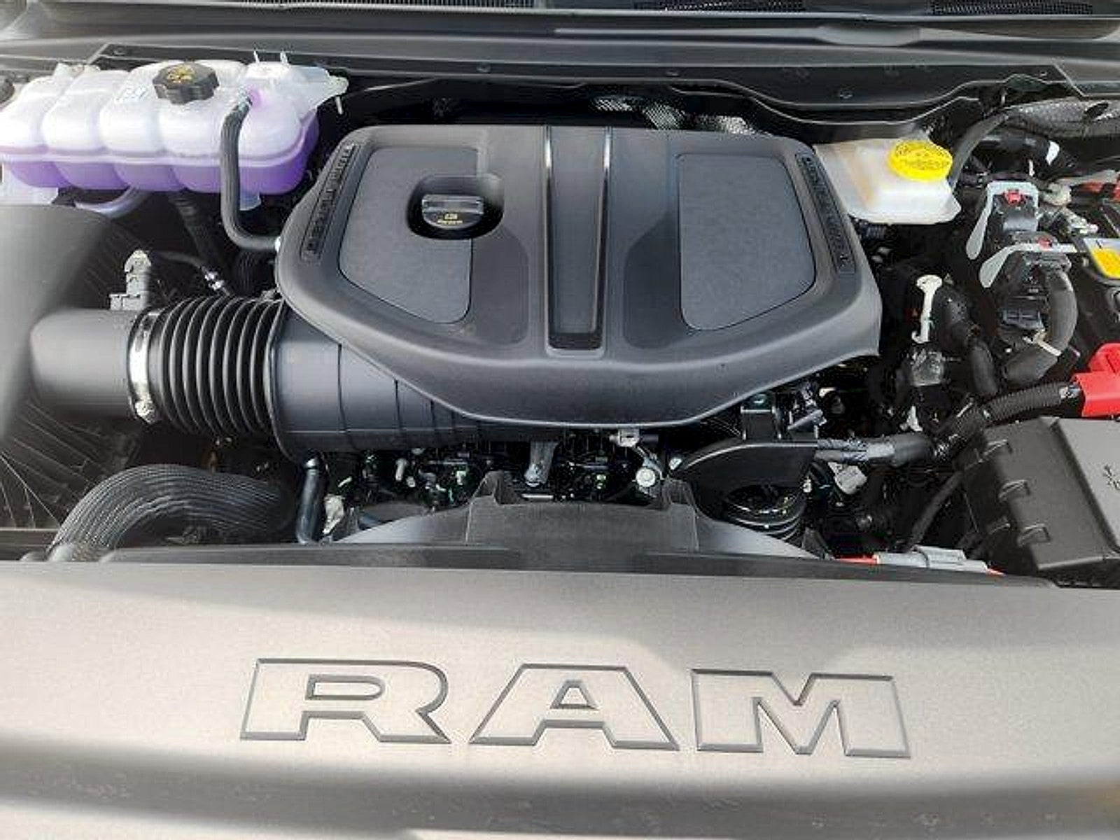2026 RAM Ram 1500 RAM 1500 LONE STAR CREW CAB 4X2 5'7' BOX