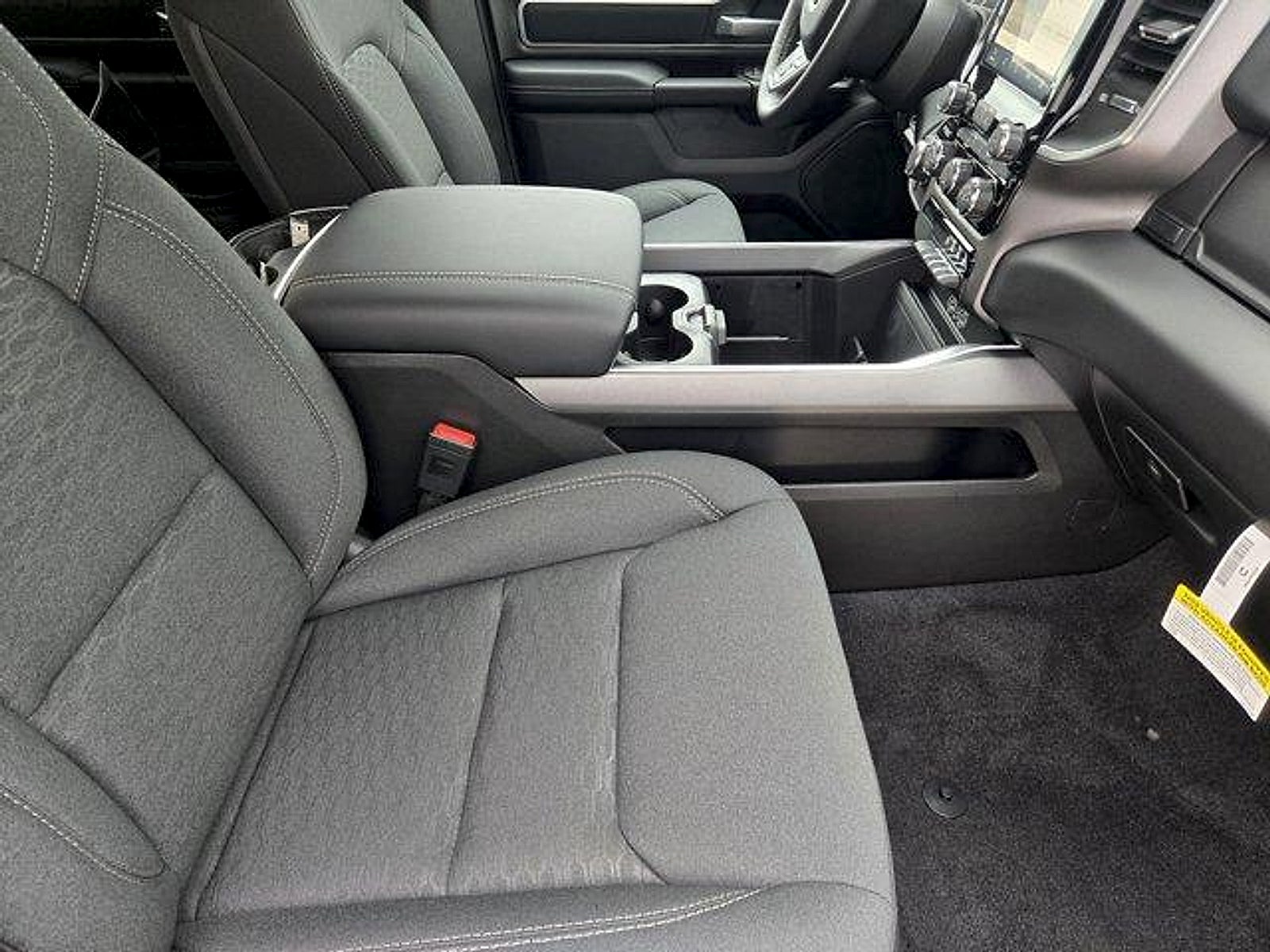 2026 RAM Ram 1500 RAM 1500 LONE STAR CREW CAB 4X2 5'7' BOX