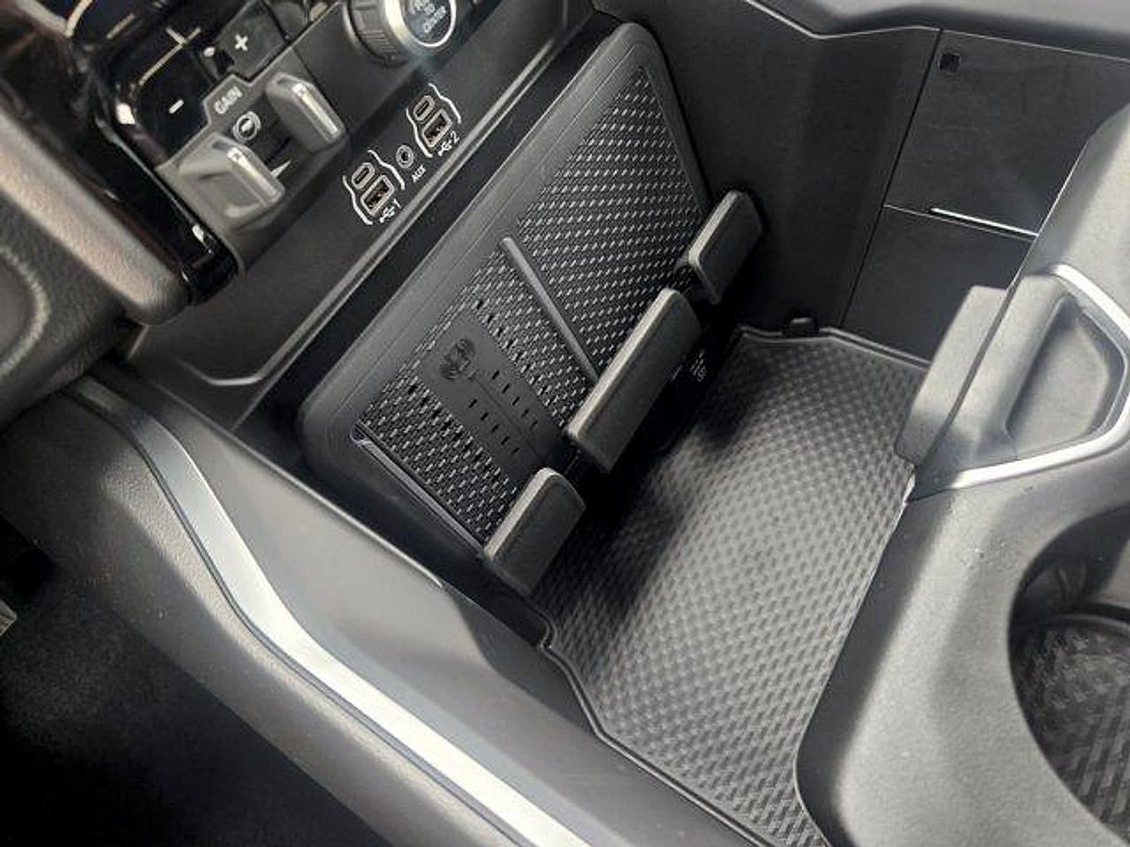 2026 RAM Ram 1500 RAM 1500 LONE STAR CREW CAB 4X2 5'7' BOX