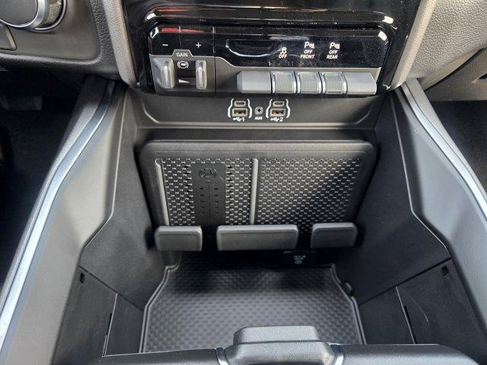2026 RAM Ram 1500 RAM 1500 LONE STAR CREW CAB 4X2 5'7' BOX