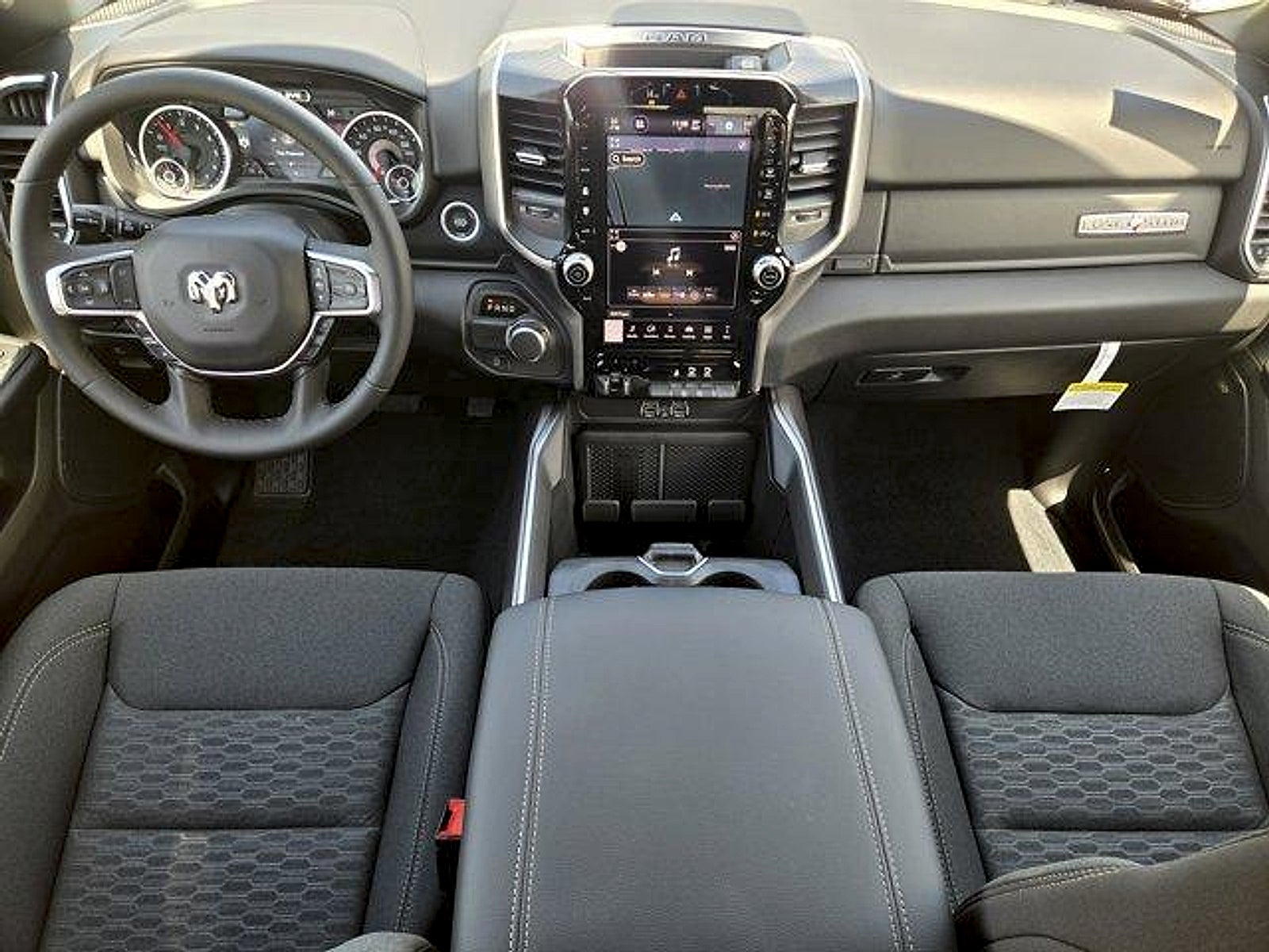 2026 RAM Ram 1500 RAM 1500 LONE STAR CREW CAB 4X2 5'7' BOX