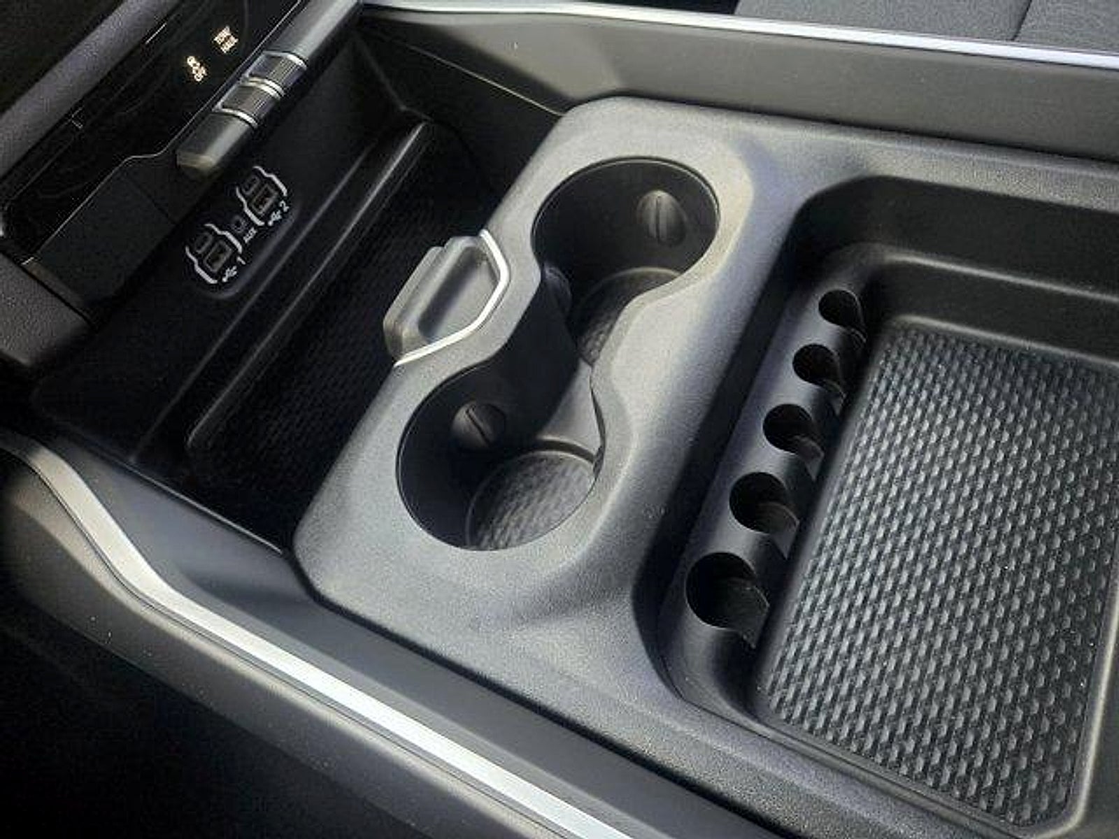 2022 RAM 1500 Lone Star Crew Cab 4x2 5'7' Box