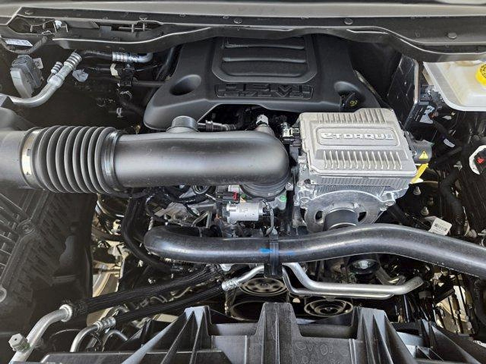 2026 RAM Ram 1500 RAM 1500 LONE STAR CREW CAB 4X2 5'7' BOX