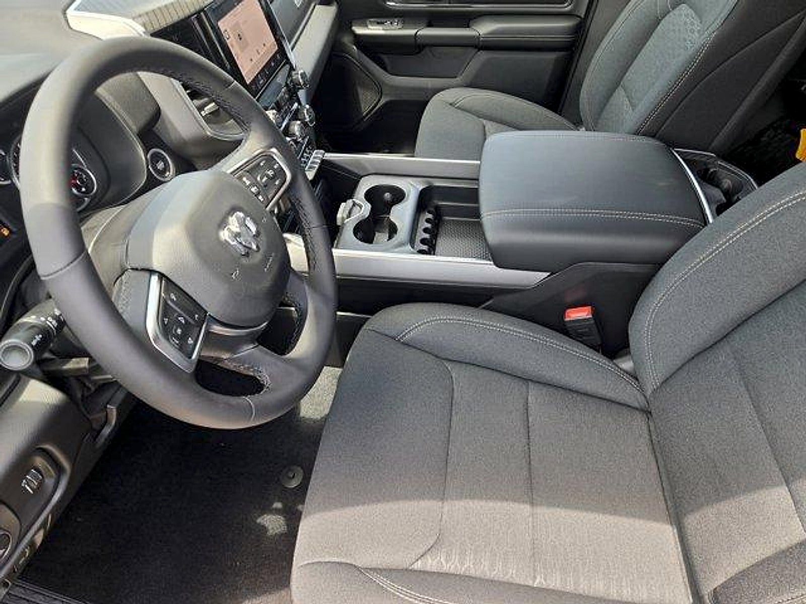2026 RAM Ram 1500 RAM 1500 LONE STAR CREW CAB 4X2 5'7' BOX