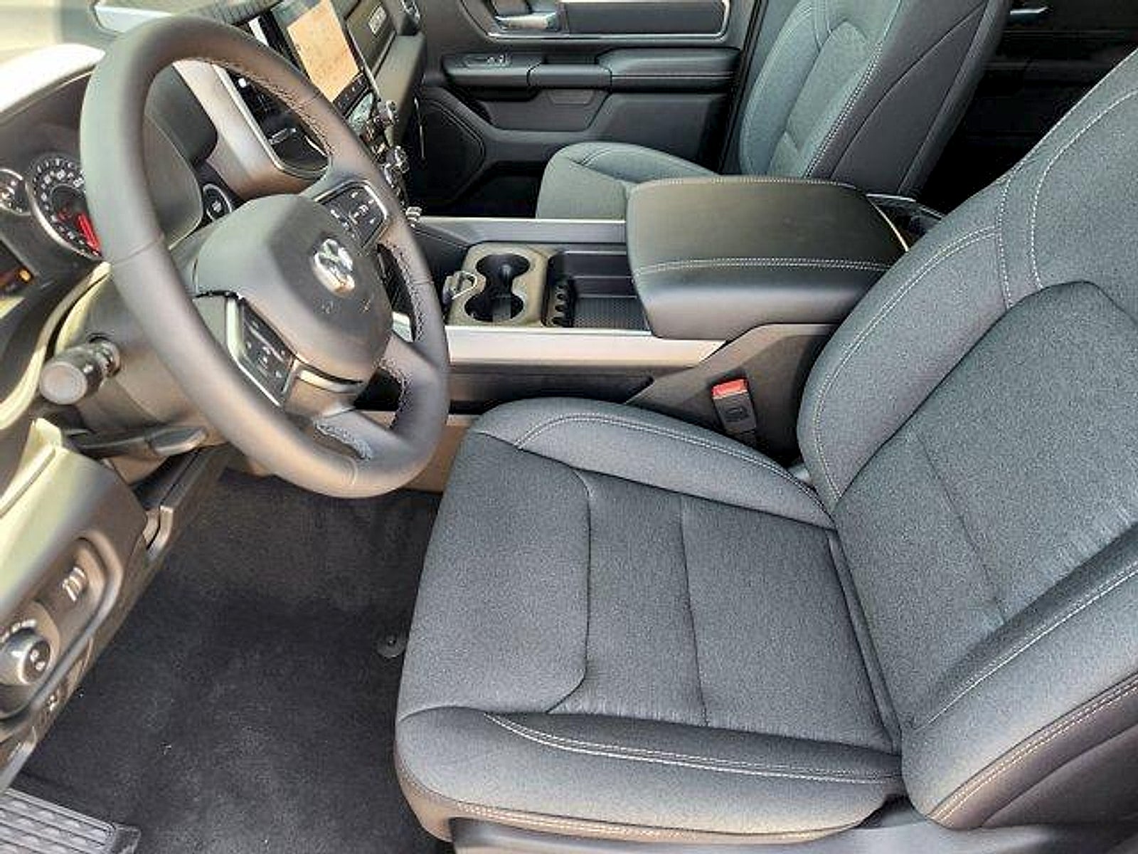 2026 RAM Ram 1500 RAM 1500 LONE STAR CREW CAB 4X2 5'7' BOX